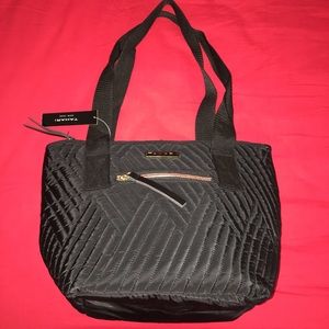 tahari lunch bag